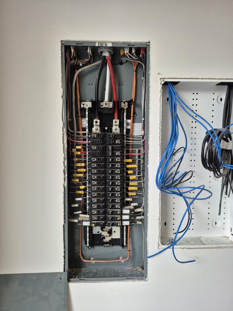 Seamless Connectivity: Quick, Friendly, and Efficient Starlink & Switch Installation